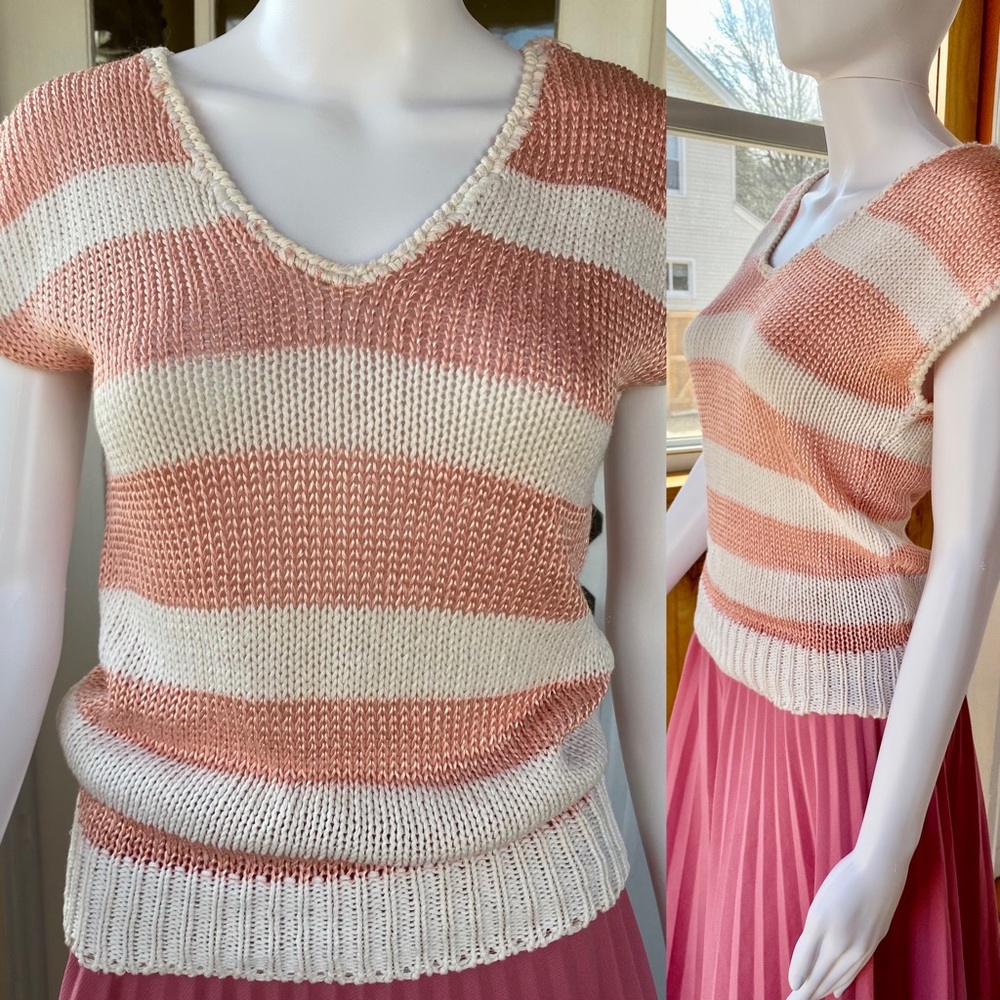 Vintage 80s peach and white striped women’s top